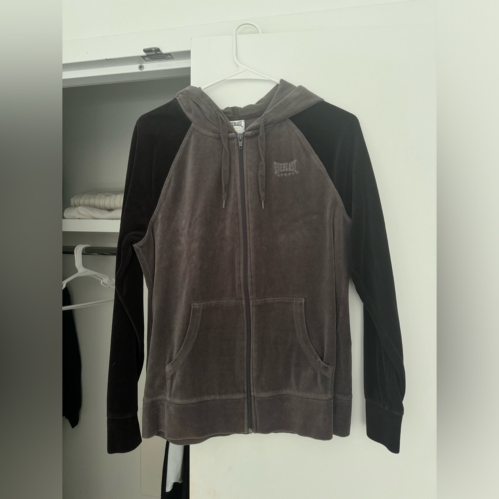 Everlast zip-up hoodie